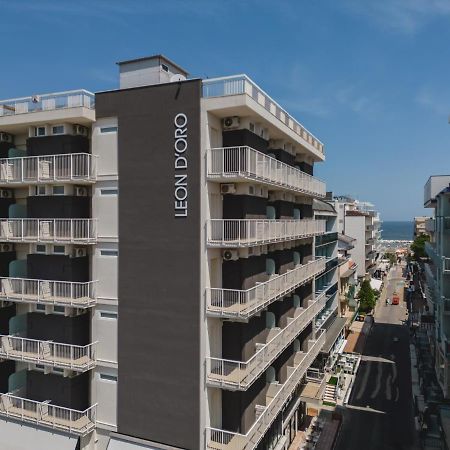 Hotel Leon D'Oro Cattolica Esterno foto