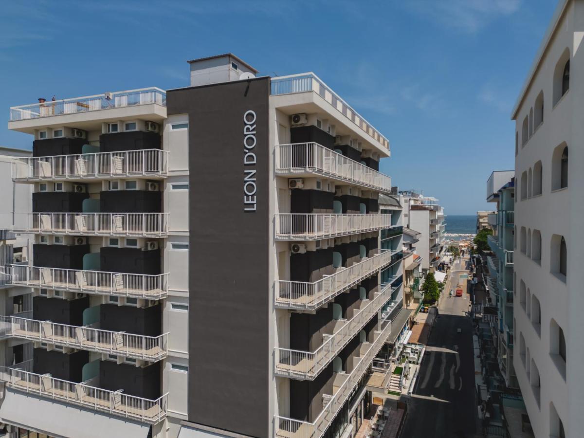 Hotel Leon D'Oro Cattolica Esterno foto