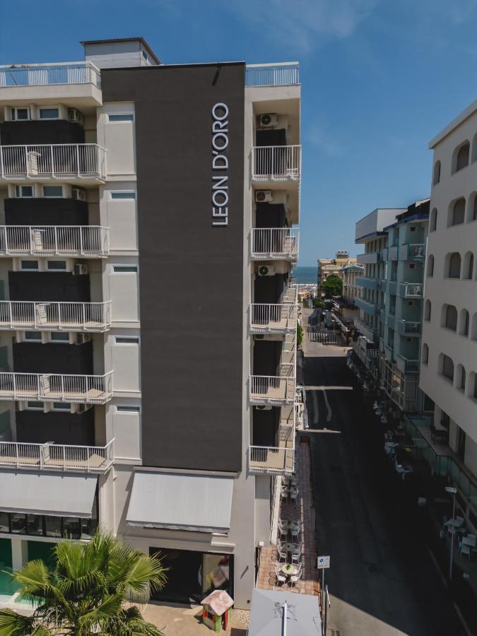 Hotel Leon D'Oro Cattolica Esterno foto